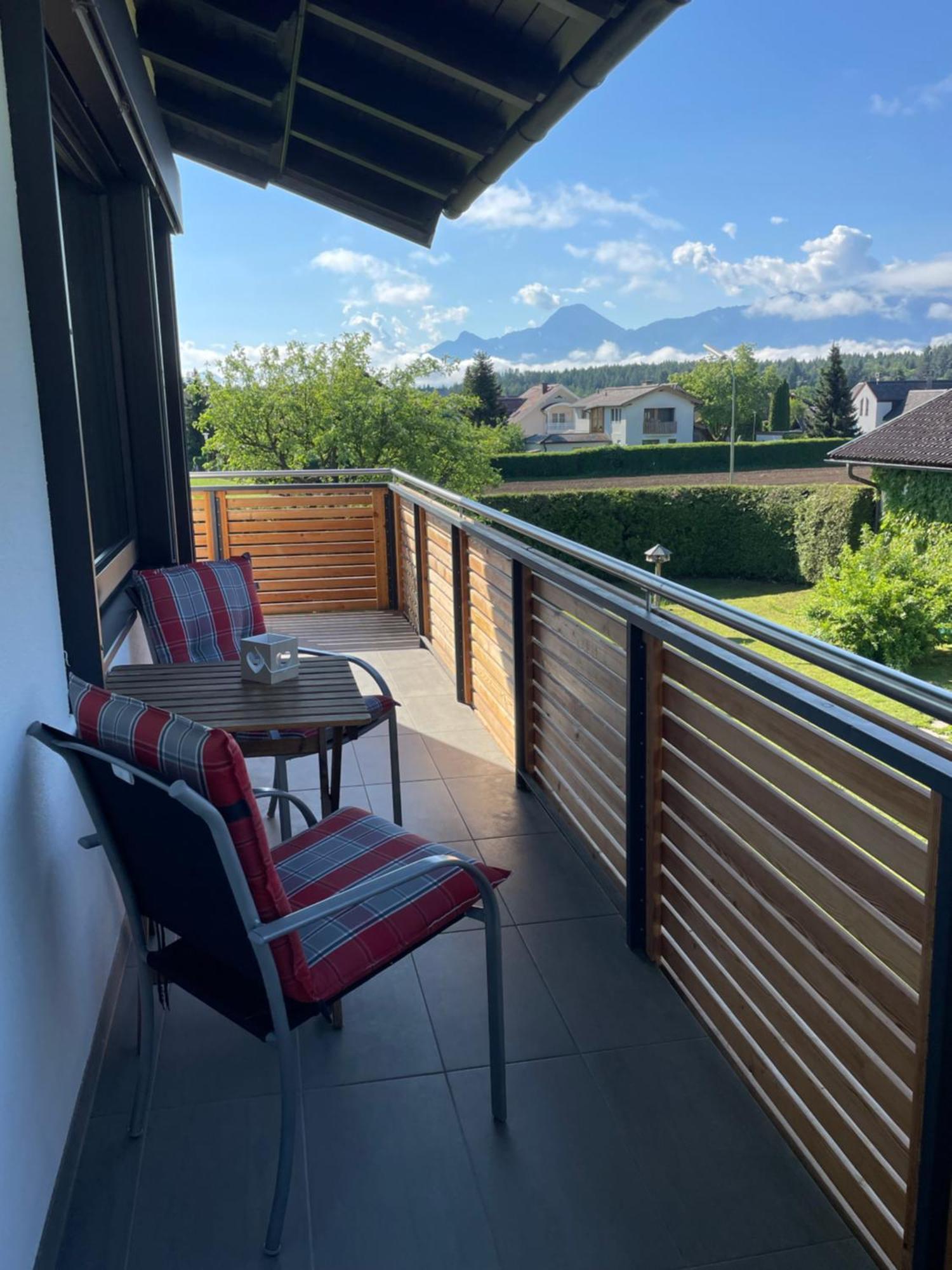 Haus Bergblick Daire Villach Dış mekan fotoğraf